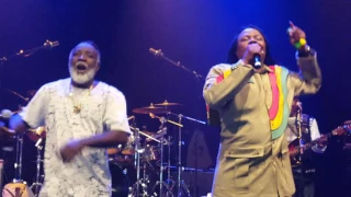 Freddie Mcgregor and Luciano - Jah Live