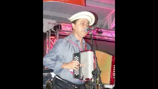 Alfredo Escudero y Los Montañeros Las Flores del Camino (En Vivo).