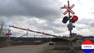 Railroad Crossing | Lefeuvre Road, Abbotsford, BC (Video 2)