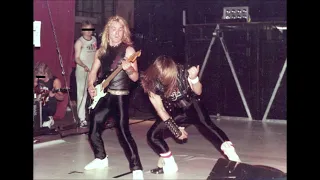 Iron Maiden - 01 - Wrathchild (Anaheim - 1982)