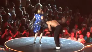 Madonna - Holiday -  Rebel Heart Tour - Chicago 09.28.15