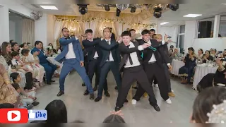 Chura Ke Dil Mera × Kala Chasma 😎 Norway Boys Famous Wedding Show Dance On Indian Songs Viral Video