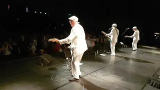 THE RUBETTES Featuring ALAN WILLIAMS / LIVE OSTENDE KURSAAL 2022 / Final of the show