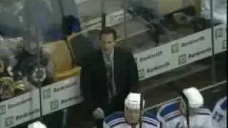 Sean Avery Hits Tim Thomas In The Back Of The Head With His Stick On Purpose