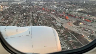 Landing onboard American Airlines Boeing 737-800 at Chicago O'Hare (ORD) airport