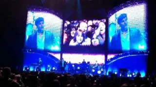 Crowd singing during Hunting High and Low A-ha