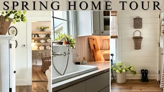 Rainy Day Spring Home Tour | Cozy Cottage Spring Decor