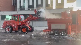 DSNY Snow Melters aka "Giant Hot Tubs" in Action!