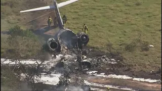 Plane headed to Boston for ALCS Game 4 crashes in Waller County; no serious injuries reported