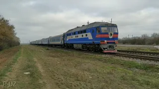 ТЭП70-0087 с поездом 766 Интерсити Киев-Херсон прибывает на ст. Николаев пасс.