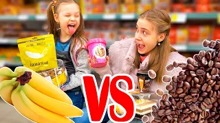 Кофе VS Банан 24 ЧАСА ЧЕЛЛЕНДЖ ТОЛЬКО Еда Одного Вкуса! Лика VS Милана