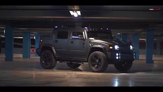 Hummer H2 pickup truck in Russia