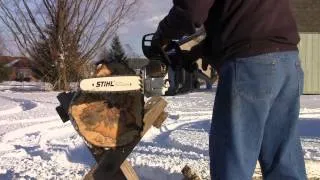 Stihl MS241C Chainsaw 2