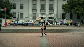 NorCal college students set up 'Free Palestine' encampment, barricade themselves