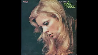 Sylvie Vartan - Love Is Blue