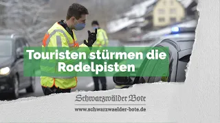 Touristen stürmen weiterhin die Rodelpisten