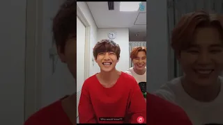 [Eng Sub] BTS Taehyung Vlive (ft Jimin & JHope) - LIP SYNC CHALLENGE - 13.08.2015