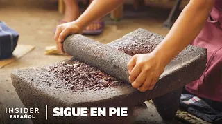 Chamán usa antiguos rituales de chocolate para revivir las tradiciones mayas | Sigue en Pie