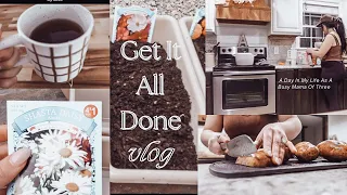 GET IT ALL DONE | DIY FLOWER GARDEN 🪴| WORKING MAMA OF THREE HOMEMAKING MOTIVATION! 🤍