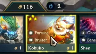 This new Yordle scales with how much interest you earn so I took Hedge Fund. Then I hit 8 Bruiser.