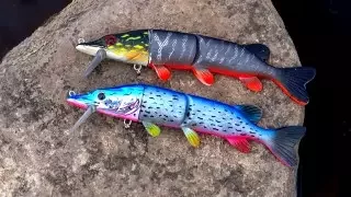 Spring pike attack Mike fishing lure on river Suck. Рыбалка щука атакует Майка на речке Сук.