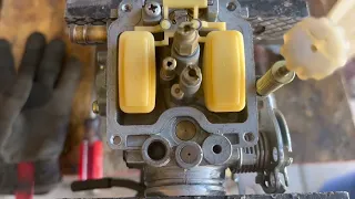 Suzuki GZ 250 Carb Rebuild, Part 2 Disassembly