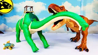 Trex Eats Green Brachiosaurus