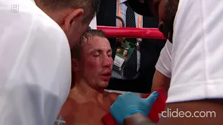 Referee Jumps In To Save A Visibly Hurt Golovkin 🧐