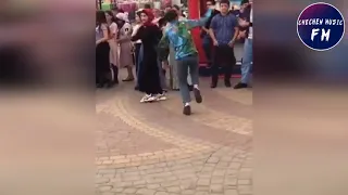 Чеченский Пацан Танцует Нереально Четко😍😍2019