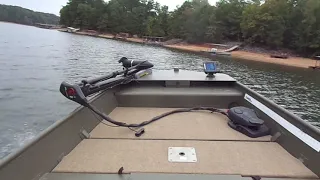 lake test of Evinrude 15 HP.