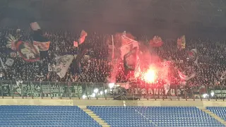 15000 Eintracht Frankfurt fans celebrate the first goal vs Inter with pyro show