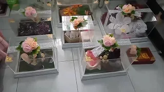 kotak hantaran putih