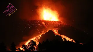 Impresionantes imágenes de la emisión de lava en La Palma que se intensifica