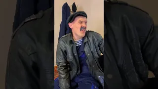 БАТЯ И ПОМОЩЬ 😂 #shorts