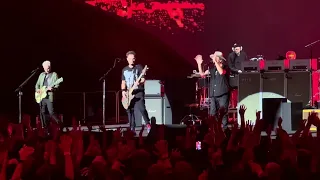 Pearl Jam - Do the Evolution, Vancouver BC, 5/4/2024 Live