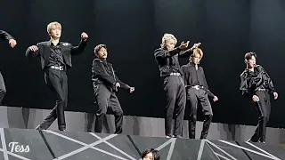 [NCT 127 in Brazil - Day 3] 'Love On The Floor'