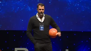 Eski Basketbolcu | Former Basketball Player | 2018 | TEDxReset | Mehmet Okur