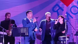 Левон Оганезов, музыканты и депутат от ЕР подпивал