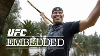 UFC 188 Embedded: Vlog Series - Episodio 1