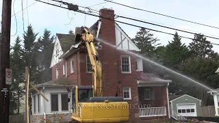 House Demolition, Hunt Avenue (Tile Roof)