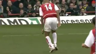 Round 30: Arsenal 1-1 Manchester United [2003-2004]