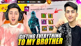 Gifting New Ghost Criminal To Sunny 😍 All Rare Criminal Return - Garena Free Fire