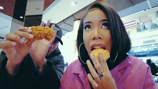 WE TRIED POPEYES CHICKEN IN LONDON!