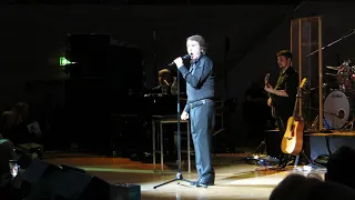 RAPHAEL. El fin del concierto en Moscú de 10/04/2019