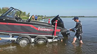 КУПИЛ лодку за 2 МИЛЛИОНА! Первый выезд на воду и рыбалка на Vboats FishPro X5