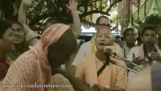 Vrindavan Kirtan Mela 2015 Vrajras Day 01 by HH Bhakti Anugraha Janardana Swami