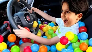 Ball pool in car ! We are in the Car, Wheels On The Bus Song Nursery Rhymes & Kids Songs