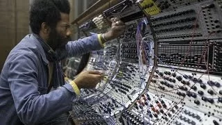 Robert Aiki Aubrey Lowe | Resonance | Performance | Exploratorium