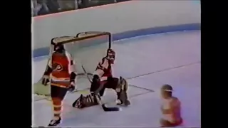 1979 01 20 Guy  Lafleur vs Philadelphia Flyers Goal 32 of the Regular Season