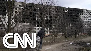 Batalhão de Azov, que defende Mariupol, possivelmente tem neonazistas | CNN 360°